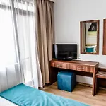 Stela 4* Obzor