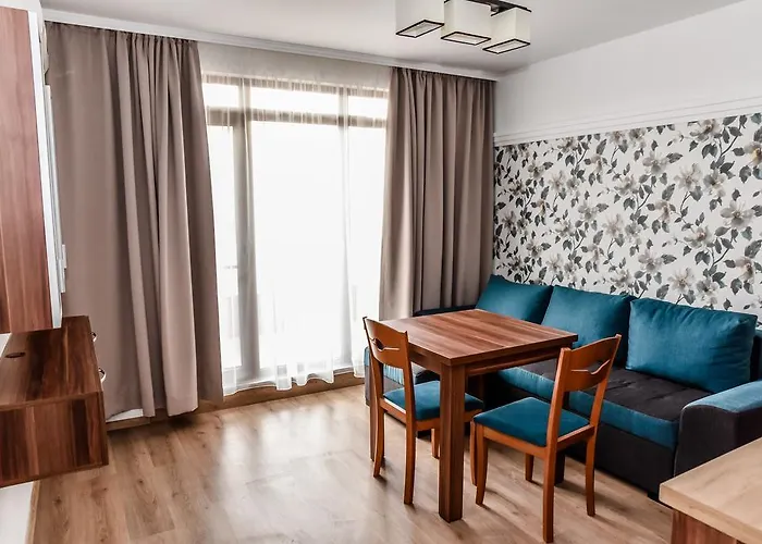Stela 4* Obzor
